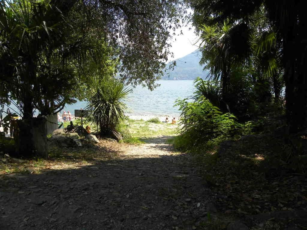 Lake View Apartments Acquaseria Esterno foto
